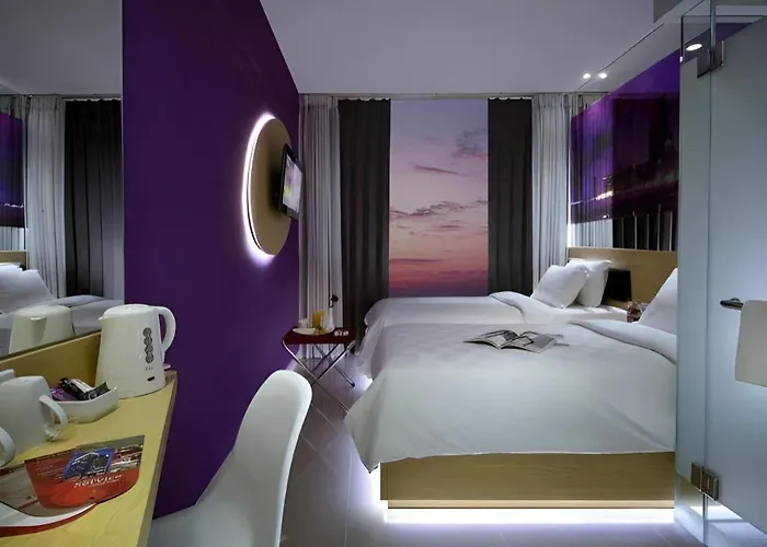 G Suites Hotel By Amithya Surabaya